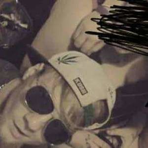 Meet your Posher, Cody